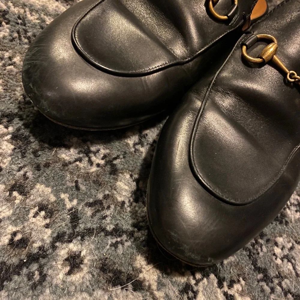 Gucci Princetown. Fits like a woman’s 7 or 7.5. - Picture 7 of 7